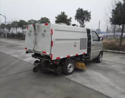 长安扫路车阳泉市总经销——高效清洁，助力城市环境建设