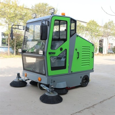 江苏环卫清洁新势力 扫地车商家如何助力城市环境升级