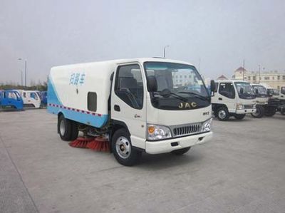 江淮环卫车的街道守护者——品牌机动清扫力在现实中绽放光彩